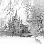 Abt * Budapešť