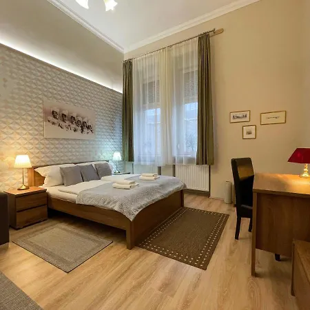 Apartment Abt *